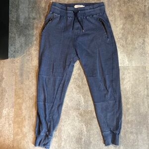 Urban Heritage Athletic Sweatpants with Zipper pockets